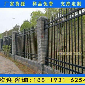 清遠(yuǎn)售樓部藍(lán)白色彎頭柵欄價格 珠海